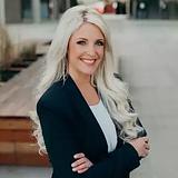 Photo of Becky Hilbert