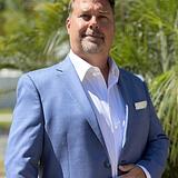 Photo of Shannon Martin