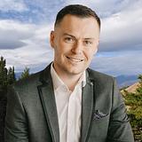 Photo of Tom Duchart