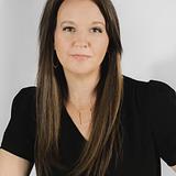 Photo of Jennifer Hoffmann