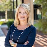 Photo of Sarah Carlson