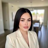 Photo of Lori Santiago