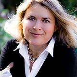 Photo of Julie Miller