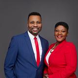 Photo of Alicia & Efrem Windom