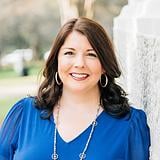 Photo of Lindsey Moore