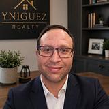 Photo of Aaron Yniguez