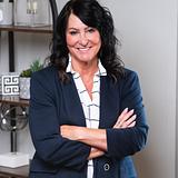 Photo of Colleen Gordon