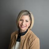 Photo of Jennifer Lanzarotta