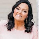 Photo of DeeDee Ollis