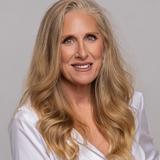 Photo of Shari Jones