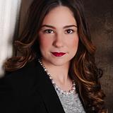 Photo of Claudia Muniz