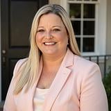 Photo of Stephanie Rogers