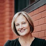 Photo of Niccole Vaughn