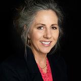 Photo of Leann Finlay