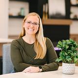 Photo of Brandi Hansen