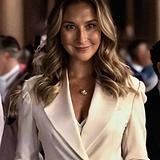 Photo of Holly Fullerton