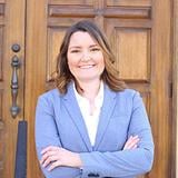 Photo of Jennifer Dane