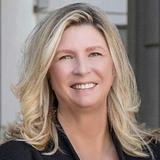Photo of Carolyn Graven