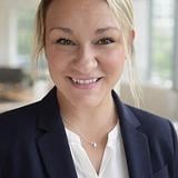 Photo of Tiffany & Eric Mills