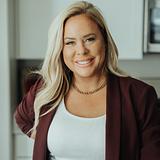 Photo of Christia Nache