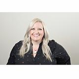 Photo of Michelle Primeau