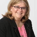 Photo of Laura Gomoll