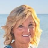 Photo of Julie Walck