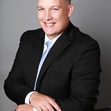 Photo of Steven Wall