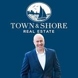 Photo of Eric Landry