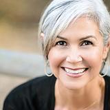 Photo of Sandra Thiel