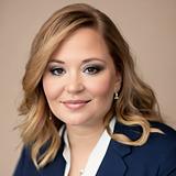 Photo of Amanda Robins