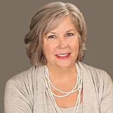 Photo of Elise Lippincott