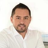 Photo of Hector Calderon
