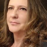 Photo of Lisa Boston