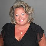 Photo of Michele Cartwright PREC*