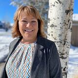 Photo of Lynndee Hargous