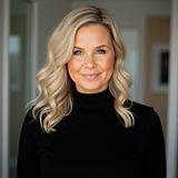 Photo of Michelle Bruin