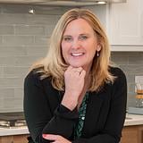 Photo of Cathy Bruce