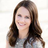 Photo of Michelle Vogt