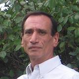 Photo of Paul Lazaga