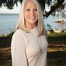 Photo of Staci Davis