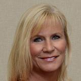 Photo of Rebecca Schaffer