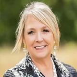 Photo of Lisa Trummer