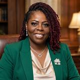 Photo of Toni Glenn
