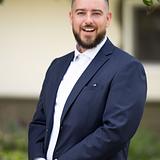Photo of Alex Hollander