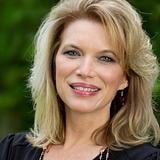 Photo of Jennifer Hay