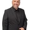 Photo of Elvin Morales