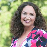 Photo of Nilou Jones