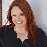 Photo of Lynne Sloane