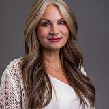 Photo of Jessica Kuhn